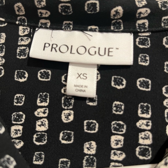 Women’s dress size XS - Picture 3 of 6